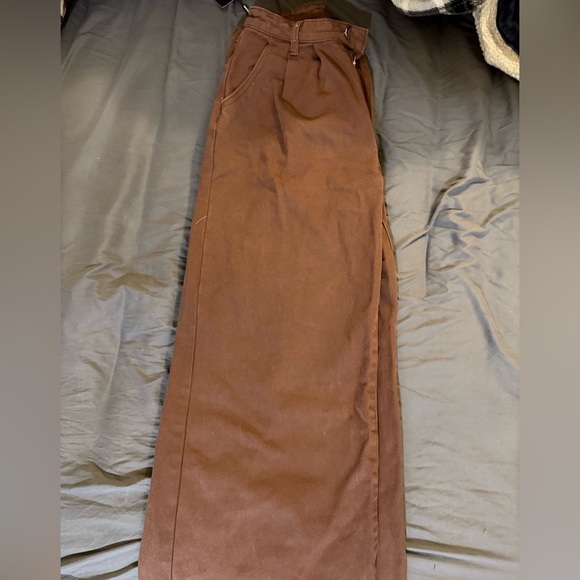 Pretty Little Thing Chocolate Seam Detail Wide Leg
Baggy Jeans - Picture 7 of 10